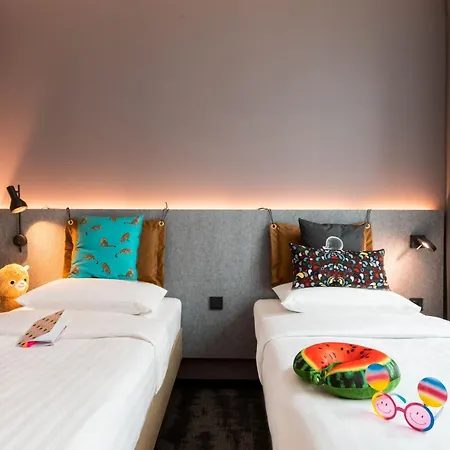 Moxy Hotel